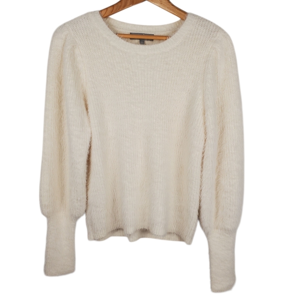 Marled Fuzzy Cream Sweater. LG. #0168